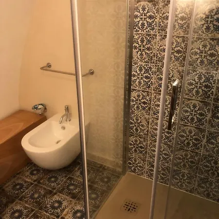 Il Galletto Viola, Luxury & Palazzolo Acreide